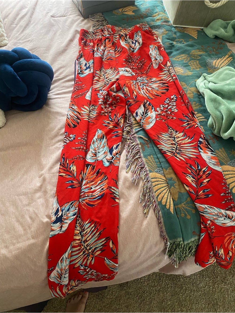 Wide Leg Floral Pants - Red Tropical Print